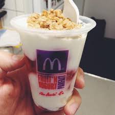 McDonalds Parfait: A Delicious Breakfast Treat!